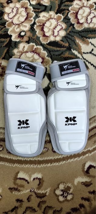 Продам электронные носки для теквандо