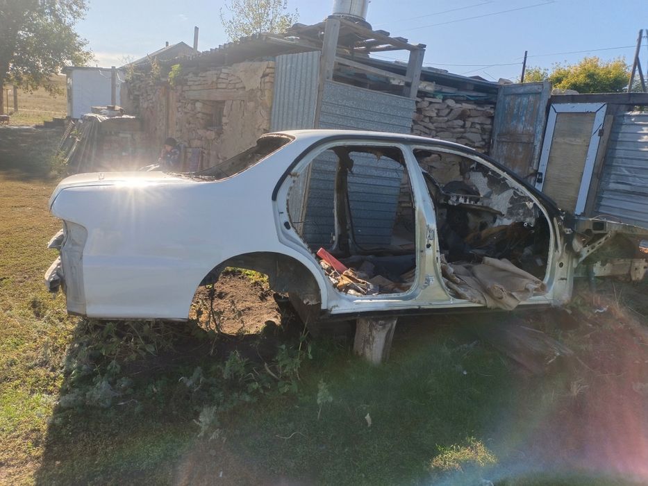 Продам Таёта кресто обём 2,5