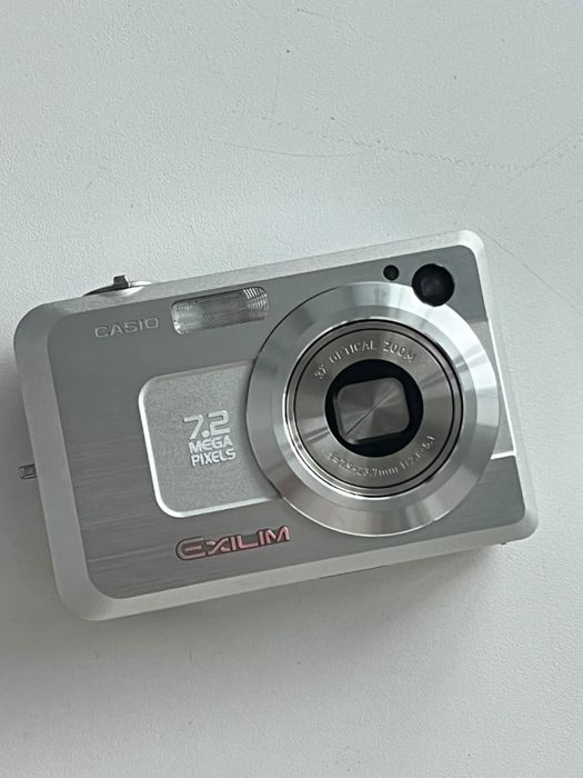 Фотоаппарат casio ex-Z750