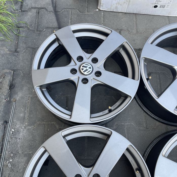 Jante aliaj VW Golf 6 7 Jetta Caddy Touran Passat 17 5x112
