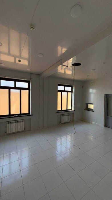 шойхонтохур район Ибн-Синой махала ичига  келейника бор срочна