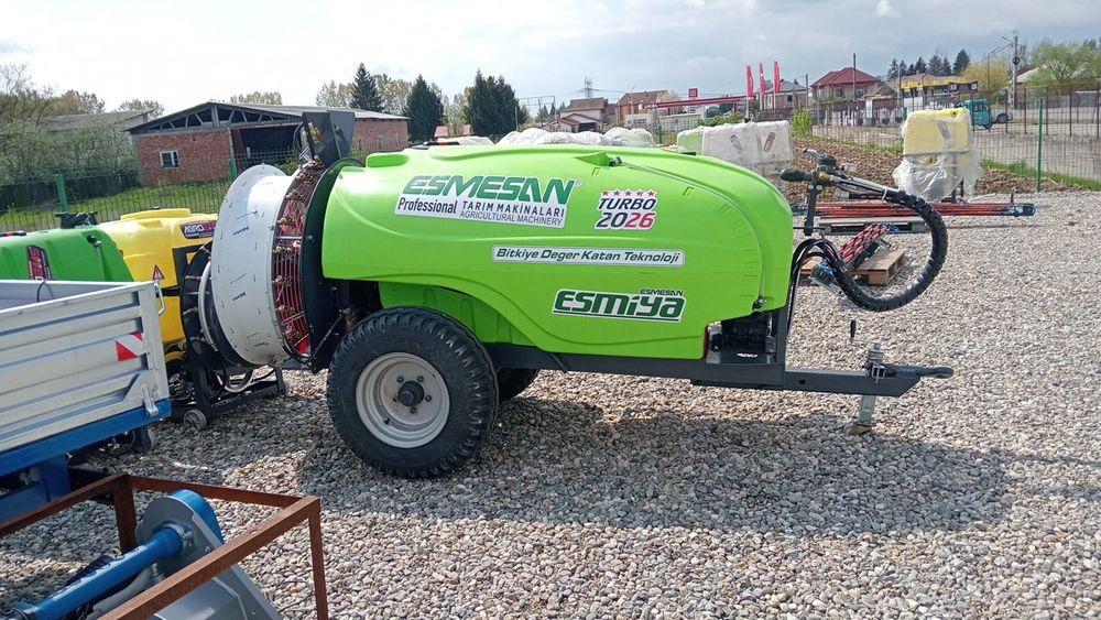 Tun atomizor tractat 1000l tractor livada vie diuze cupru