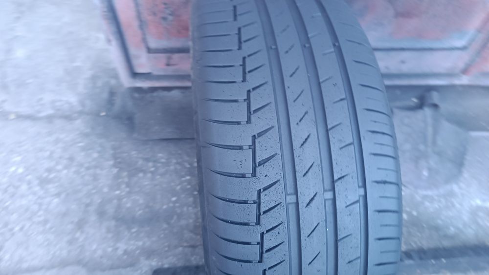 235/45/18 Continental Дот 2122