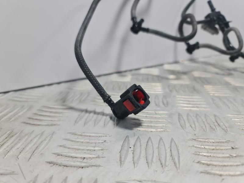 Rampa retur injectoare Nissan Primastar 2.5 DCI G9U-650; G9U-630