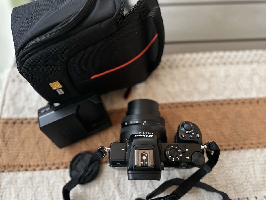Фотоапарат Nikon Z50 + обектив Nikon Z DX 16-50mm VR