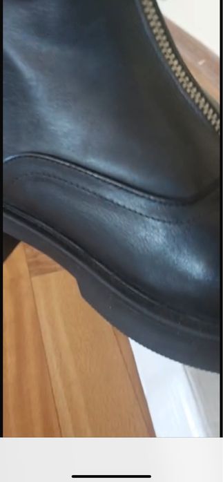 Продам зимние кожаные сапоги