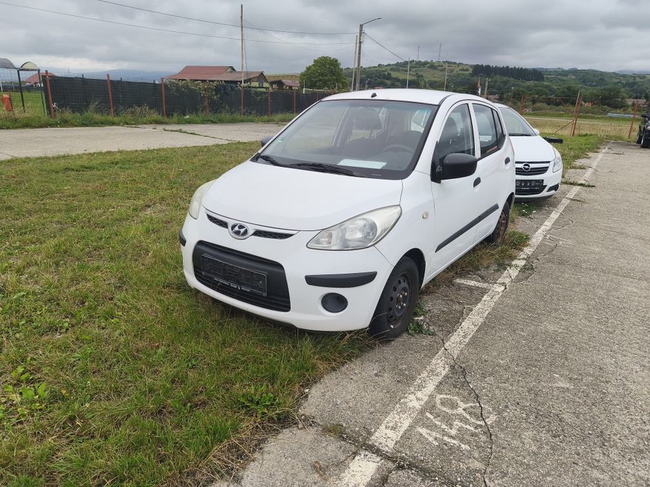 Vând Hyundai i10 1.0 benzina