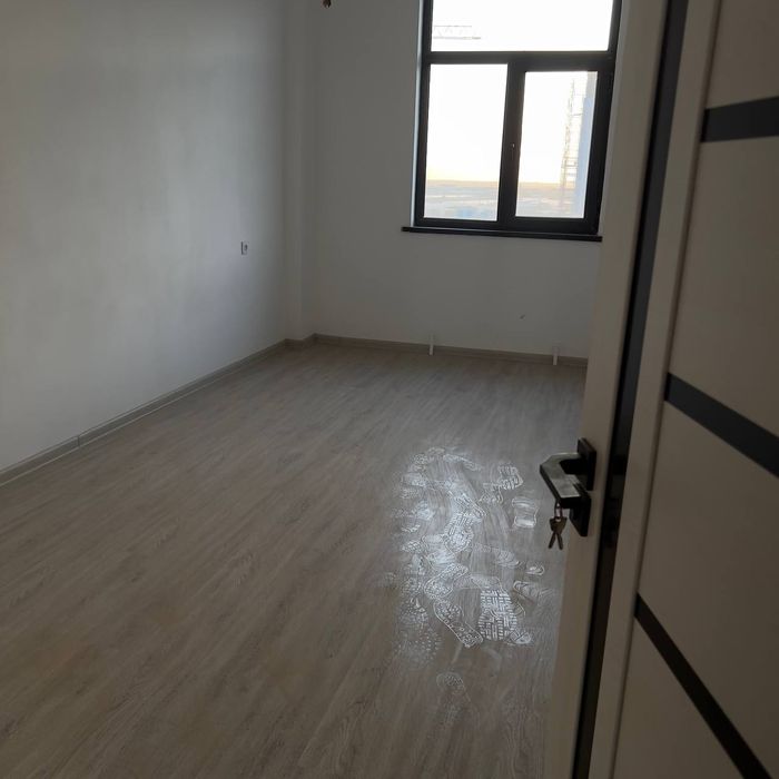 Dom sotiladi 4 xonali