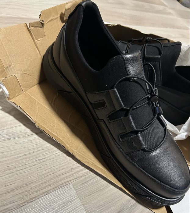 Pantofi sport negri, casual, talpă groasă – mărimea 44