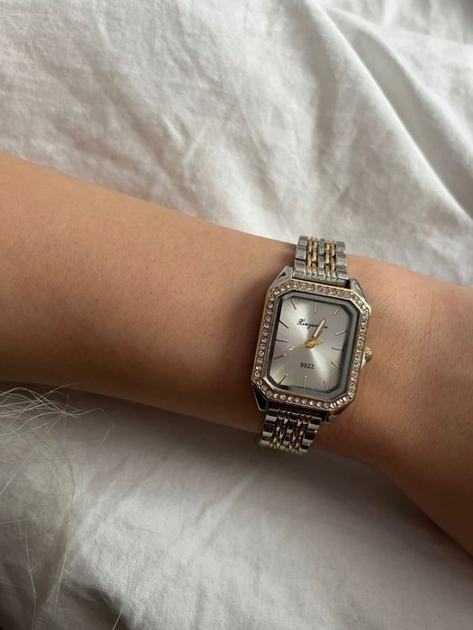 Сребрист часовник