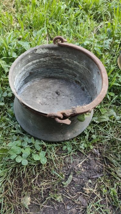 Меден котел/ менче/