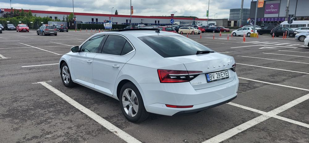 Vand Skoda Superb Style ( Persoana Juridica)