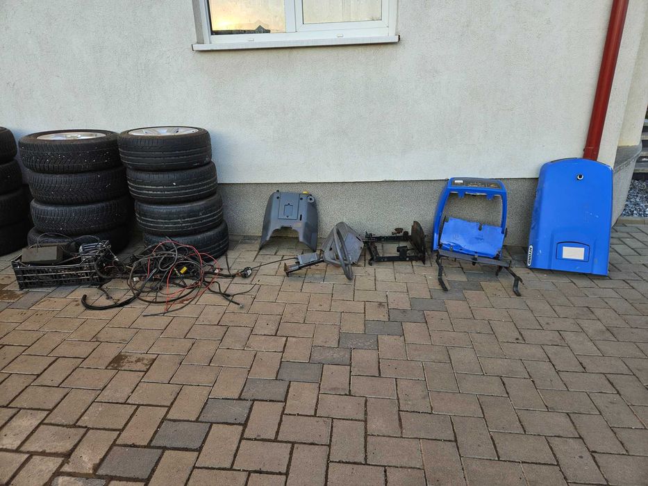 Dezmembrez Tractor Iseki 4330