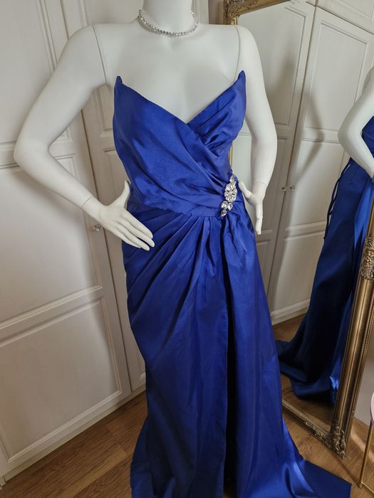 Нова дамска дълга официална рокля бална