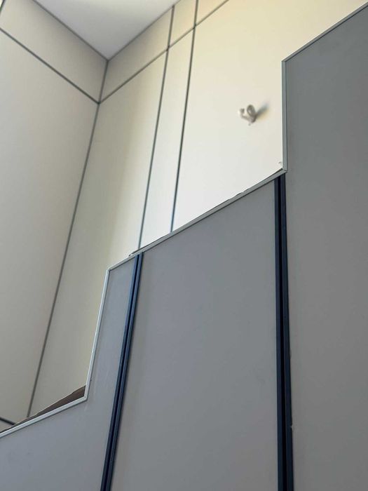 Монтаж на интериорни панели