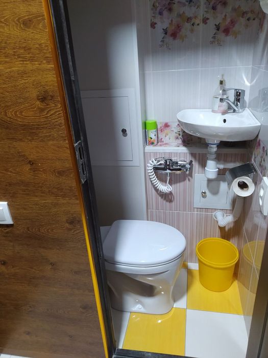 Продается 2х ком. Метро Хамза