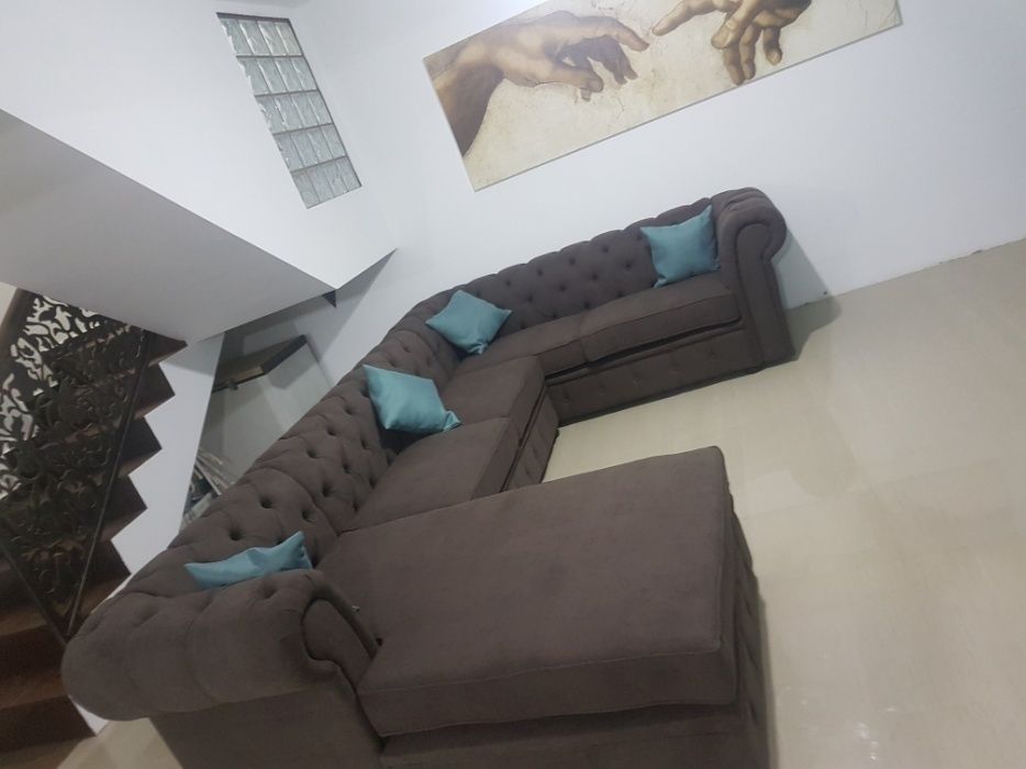 Canapea coltar model chesterfield