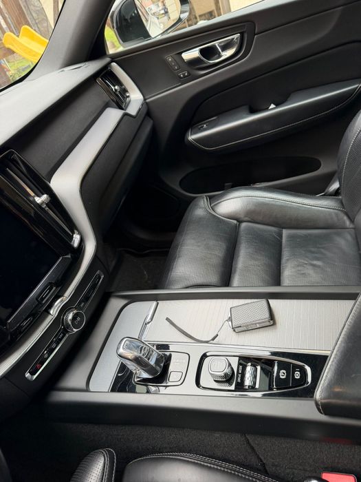 Volvo xc60 plug in hybrid