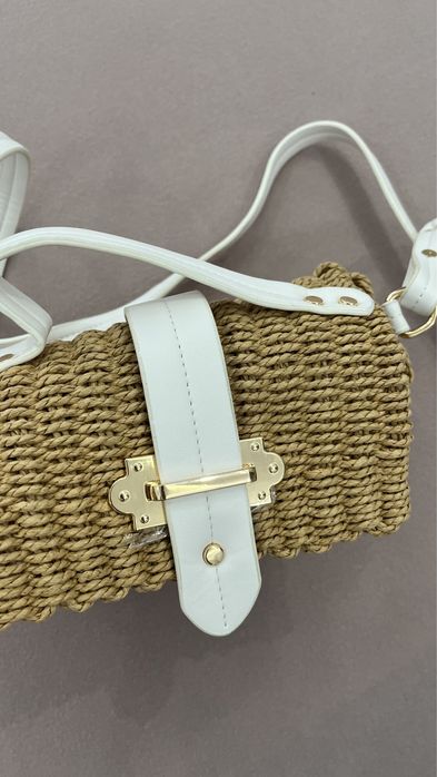 Дамска чантичка лятна