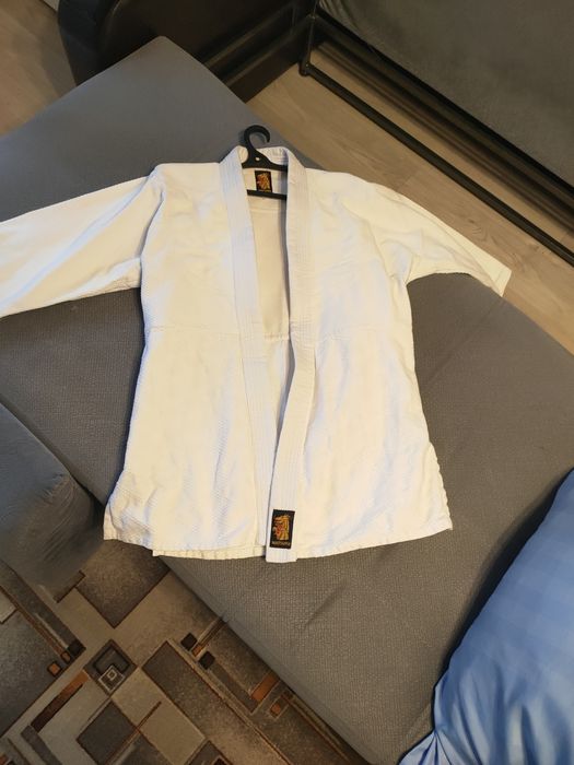 Продам кимоно подходит для Джиу джитсу