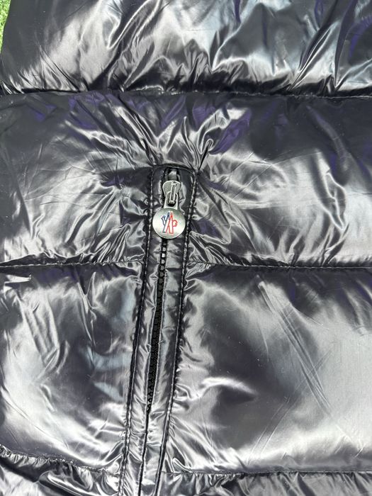 Vesta Puf Mon Neagra