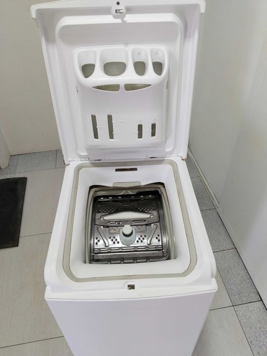 Пералня Whirlpool