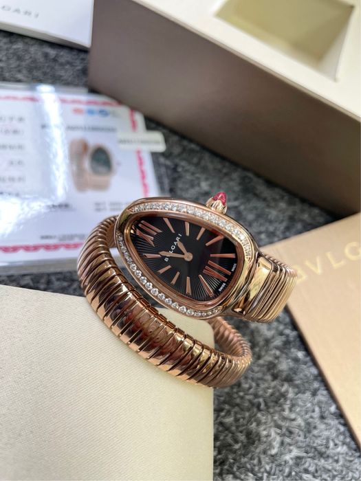 BVLGARI женкие часы с бриллиантами