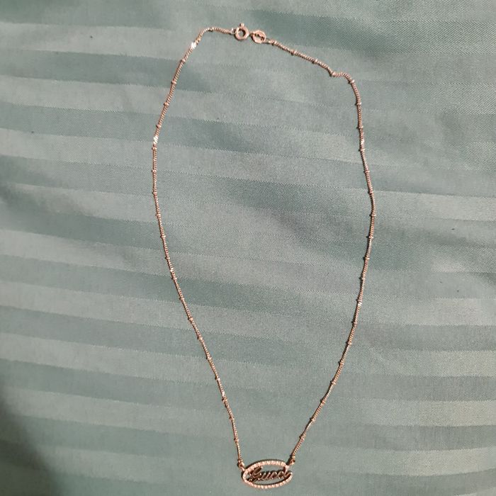 Colier 18 k cu diamante