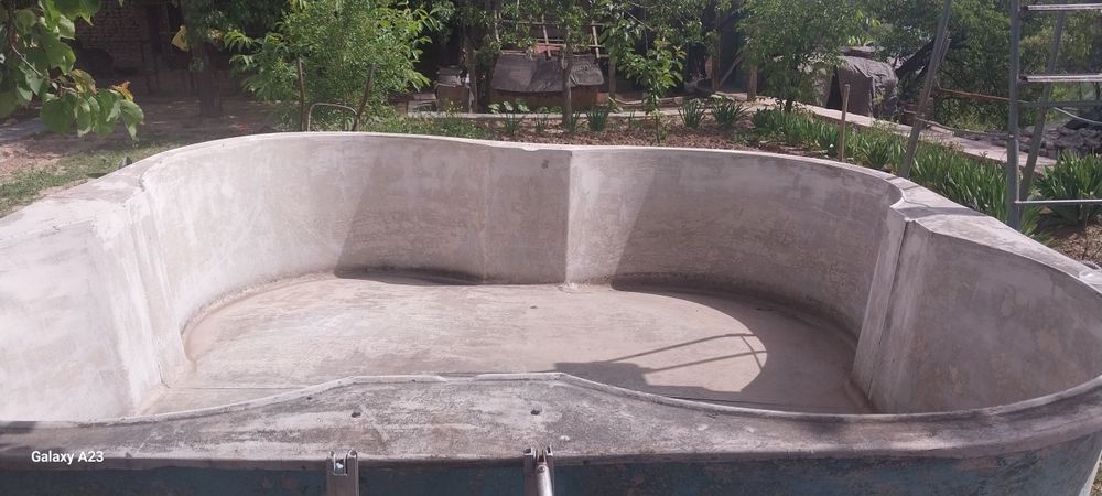 Basseyn sotiladi