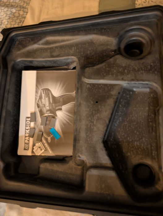 Акумулаторен винтоверт/бормашина Parkside с куфар