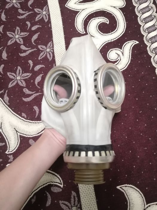 Противогаз гп-5.