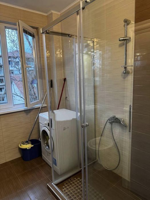 Дава се под наем Четиристаен апартамент в София, Медицинска академия - 128 кв.м за 950 € - Снимка #9