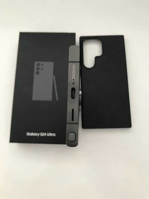 Galaxy S24 Ultra 5G Dual Sim Black Titanium, 256 GB, 12 GB ram, Excelent
