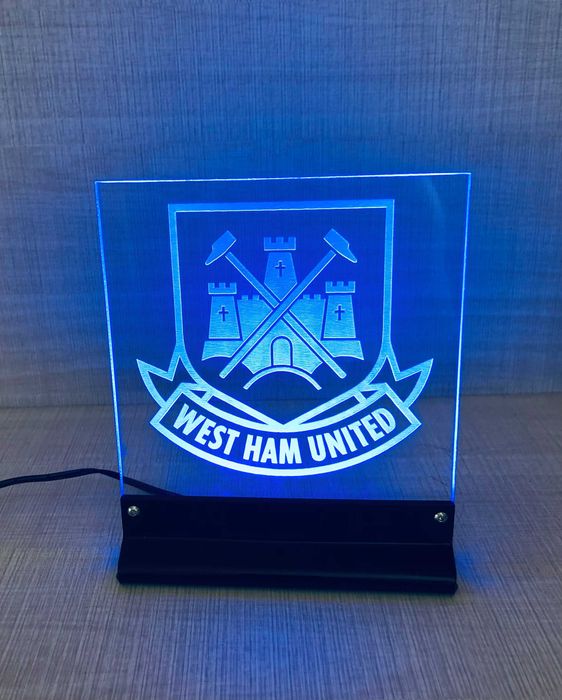 Нощна лампа с емблема на футболен отбор