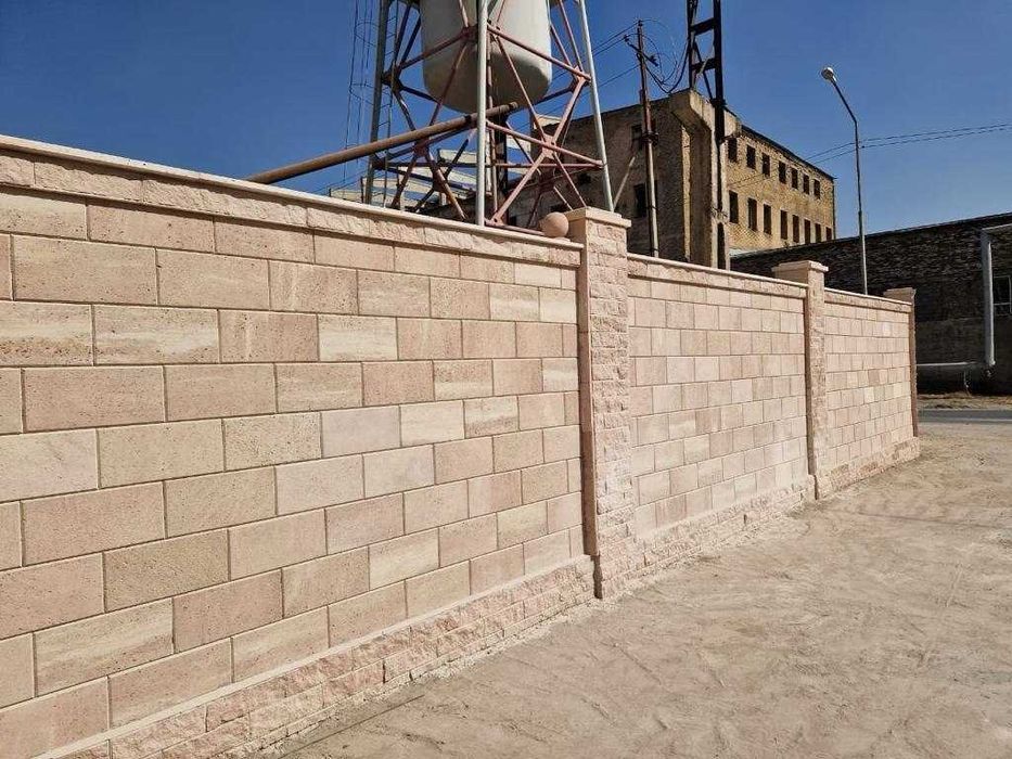 Облицовка дома натуральным камнем