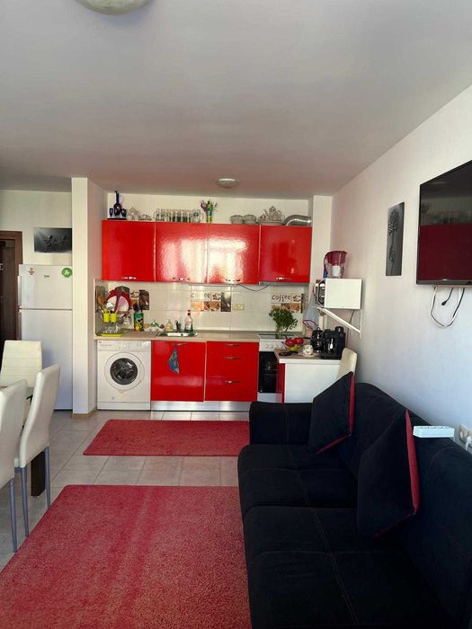 Продава се Тристаен апартамент в Бяла - 90 кв.м за 934 €/кв.м - Снимка #1