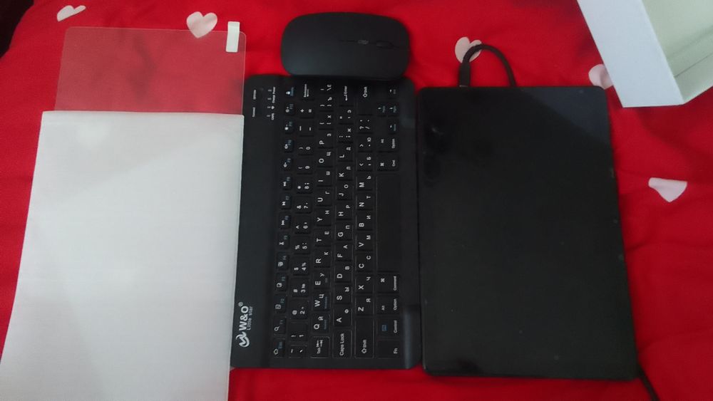 Планшет в хорошем состоянии