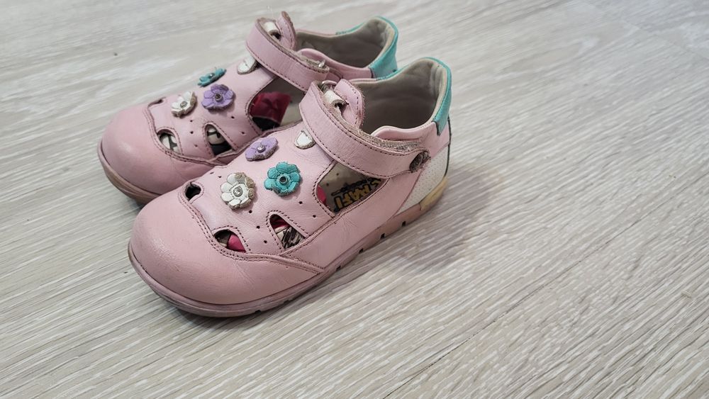 Детская обувь, сандали