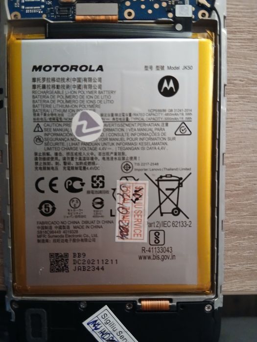 Vânzare Motorola  e7  Power pentru piese