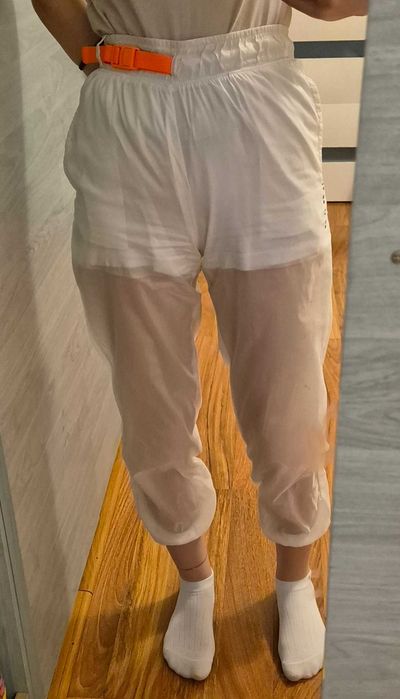 Vand pantaloni Nike, albi, Tech Woven pants