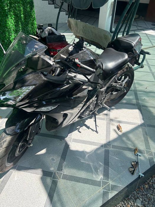 Motosikl 400kub 2025