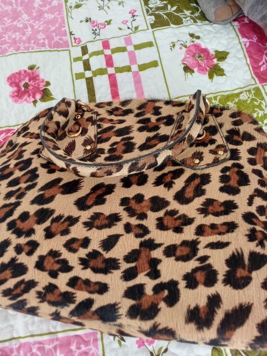 Чанта PRADA, с косъм