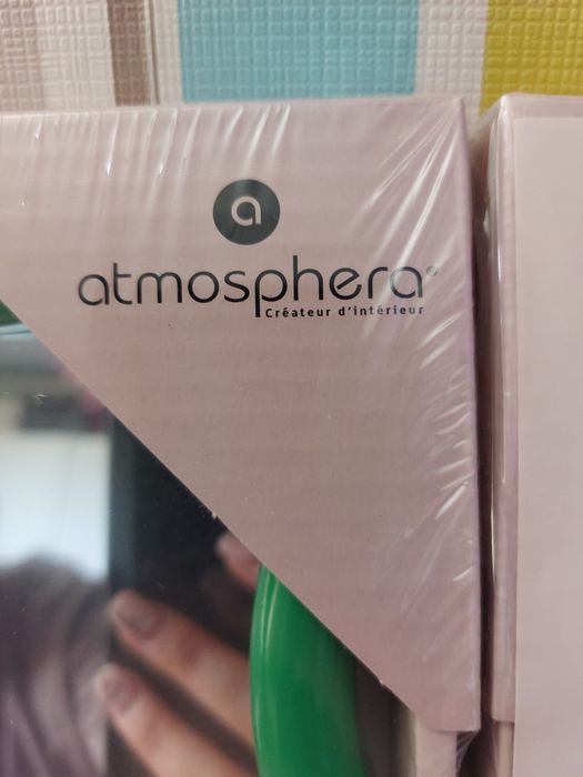 Две огледала Atmosphera