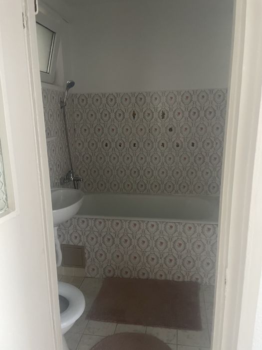 Inchiriez apartament cu 2camere