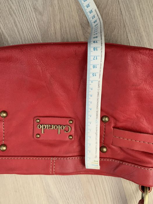 Страхотна маркива дамска чанта естествена кожа