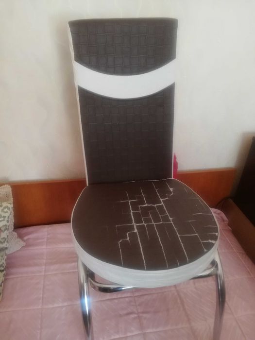 Столове з кухня.