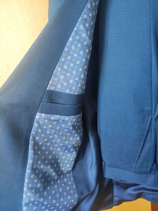 Мъжки костюм Carduci