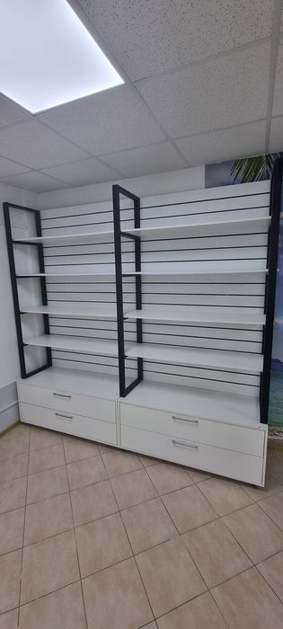 Полки. Стеллажи.