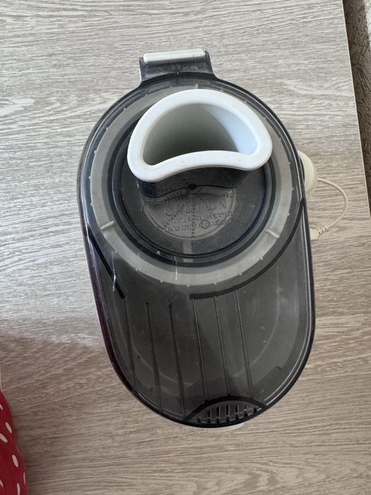 Соковыжималка vitek