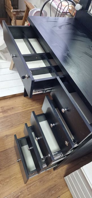 Гримерный столик с зеркалом